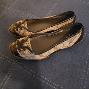 Coach Dannie flats